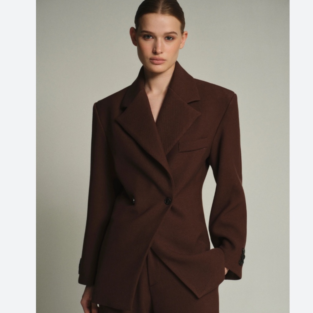 NWOT Source Unknown Nangy Double Breasted Cinch Blazer (Pecan)